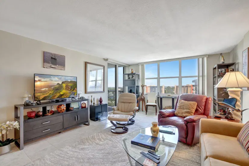 Picture of 3015 N Ocean Boulevard 17B, Fort Lauderdale FL 33308