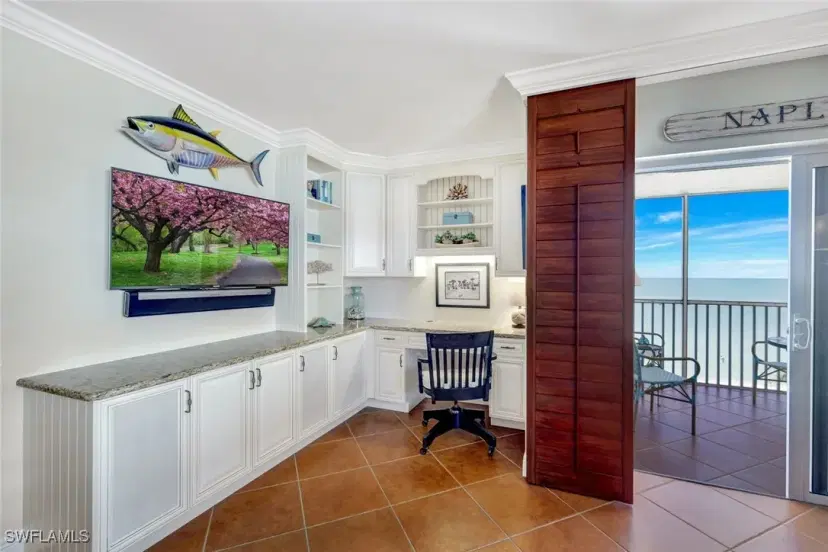 Picture of 1919 Gulf Shore Blvd N 603, Naples FL 34102