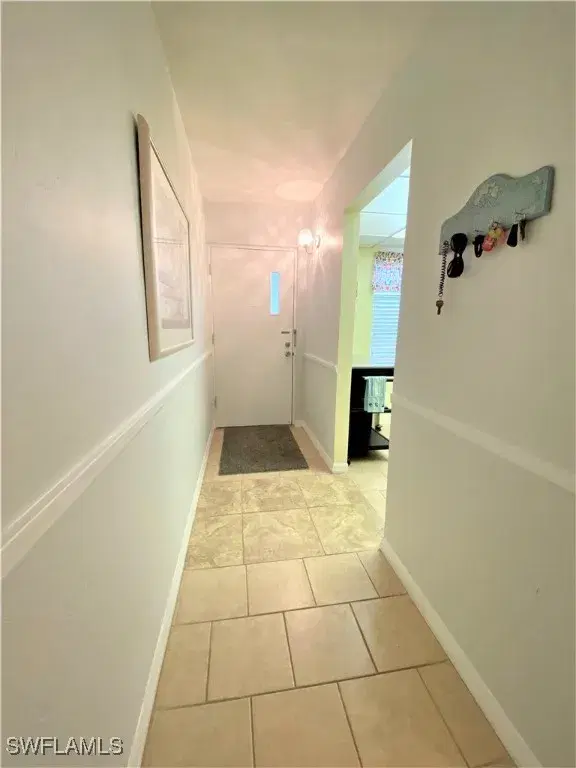 Picture of 2828 Jackson St E-3, Fort Myers FL 33901