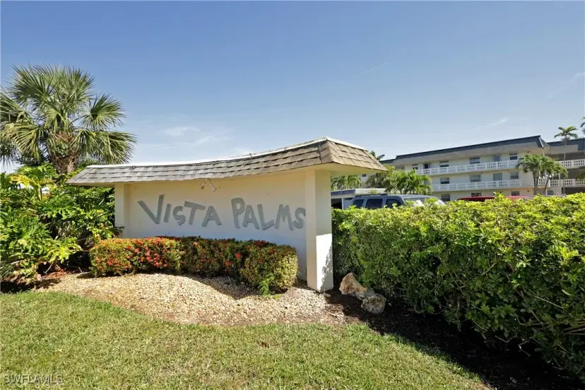Picture of 315 Saint Andrews Blvd B21, Naples FL 34113
