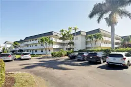 Picture of 315 Saint Andrews Blvd B21, Naples, FL 34113