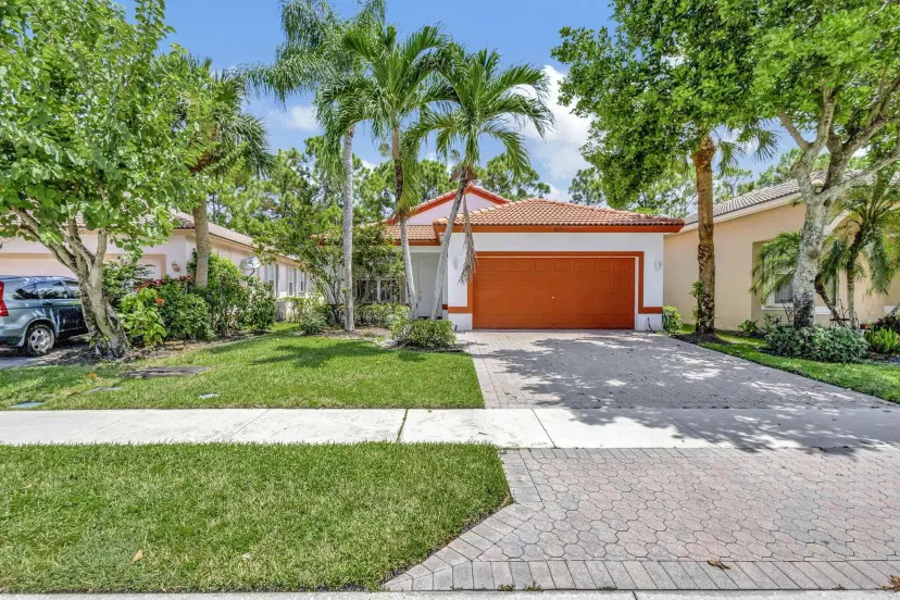 Picture of 8223 Bellafiore Way, Boynton Beach FL 33472