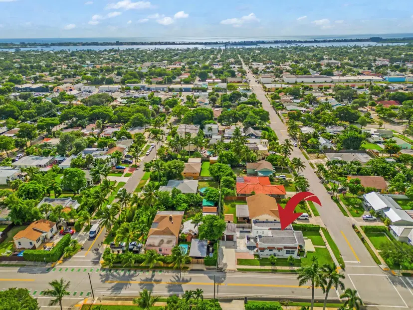 Picture of 735 Hunter Street, West Palm Beach FL 33405