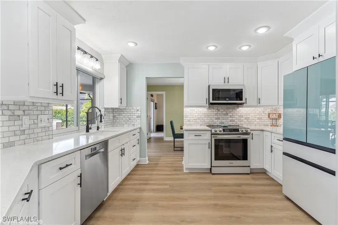 Picture of 6781 Danah Ct, Fort Myers, FL 33908