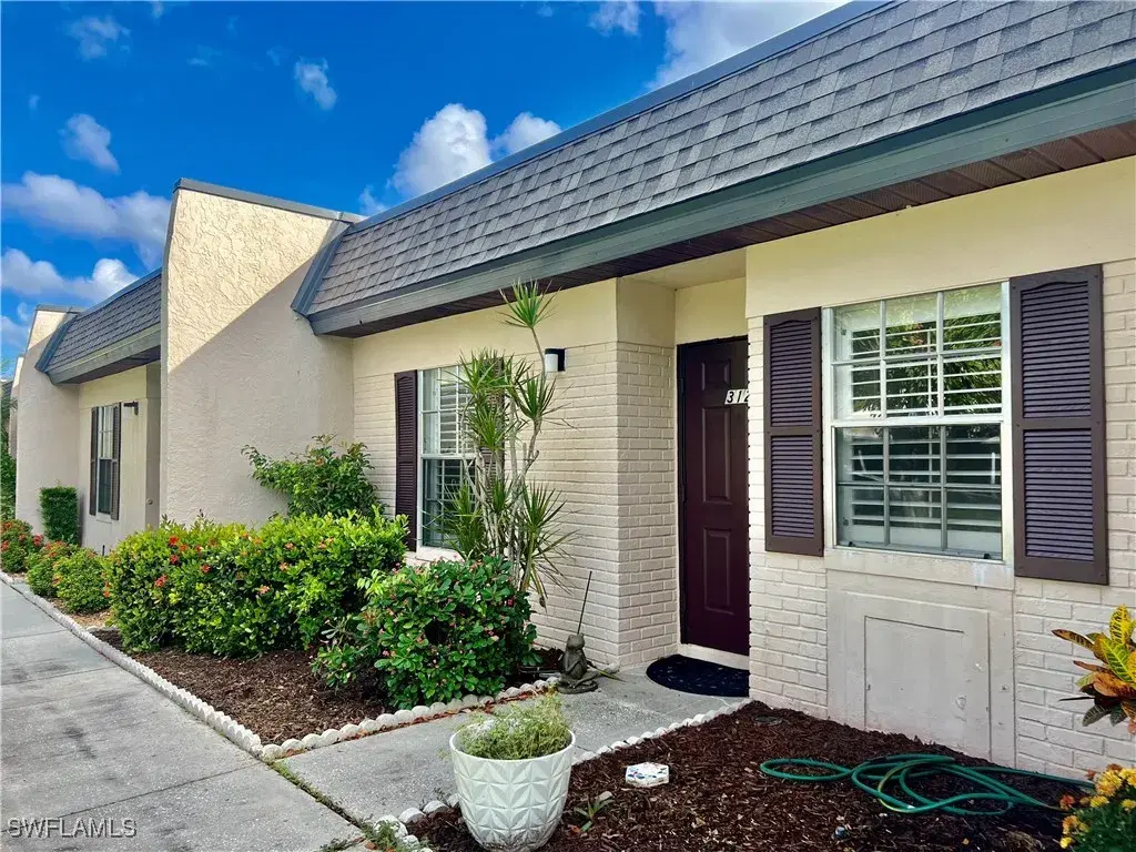 Picture of 6300 S Pointe Blvd 312, Fort Myers, FL 33919