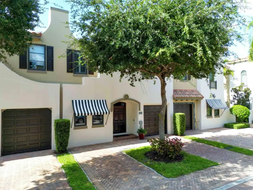 Picture of 615 Via Villagio, Hypoluxo FL 33462