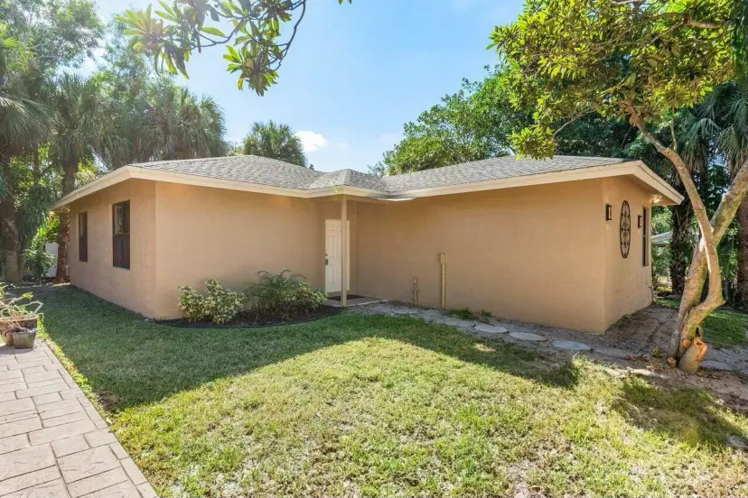 Picture of 9266 Pinion Drive, Lake Worth FL 33467