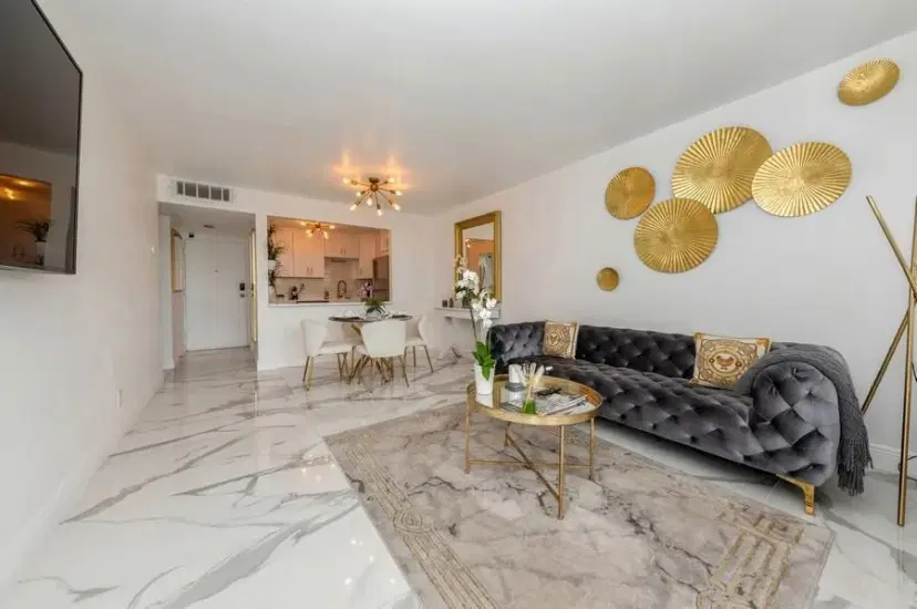 Picture of 1830 Embassy Drive 503, West Palm Beach FL 33401