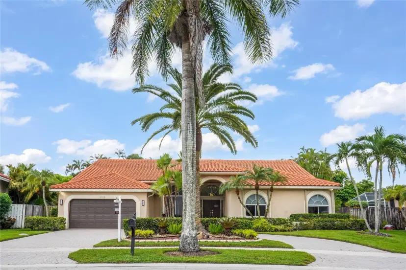 Picture of 10960 NW 2Nd St, Plantation FL 33324
