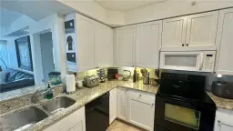 Picture of 1100 Pine Ridge Rd # 401B, Naples, FL 34103