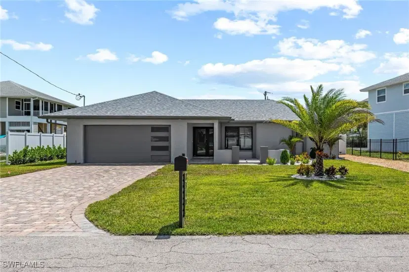 Picture of 7940 Buccaneer Dr, Fort Myers Beach FL 33931
