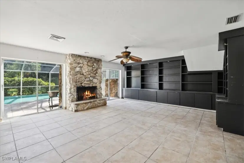 Picture of 13673 Pine Villa Ln, Fort Myers FL 33912
