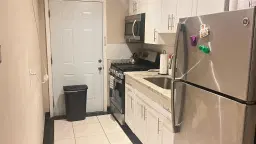 Picture of 121 NE 204Th St 18, Miami, FL 33179