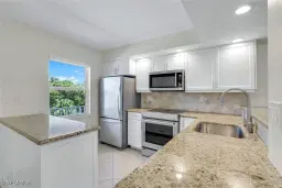 Picture of 3055 Riviera Dr 306, Naples, FL 34103