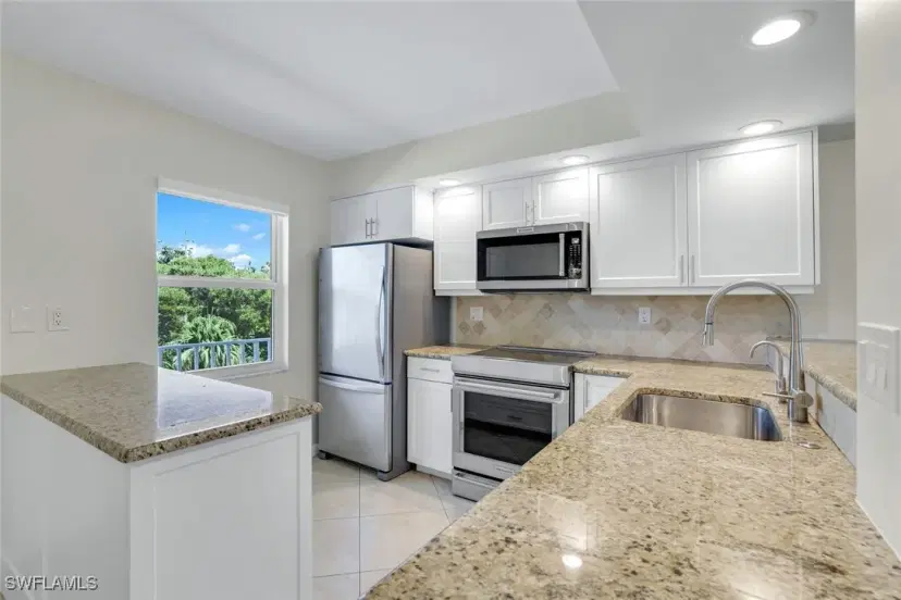 Picture of 3055 Riviera Dr 306, Naples FL 34103