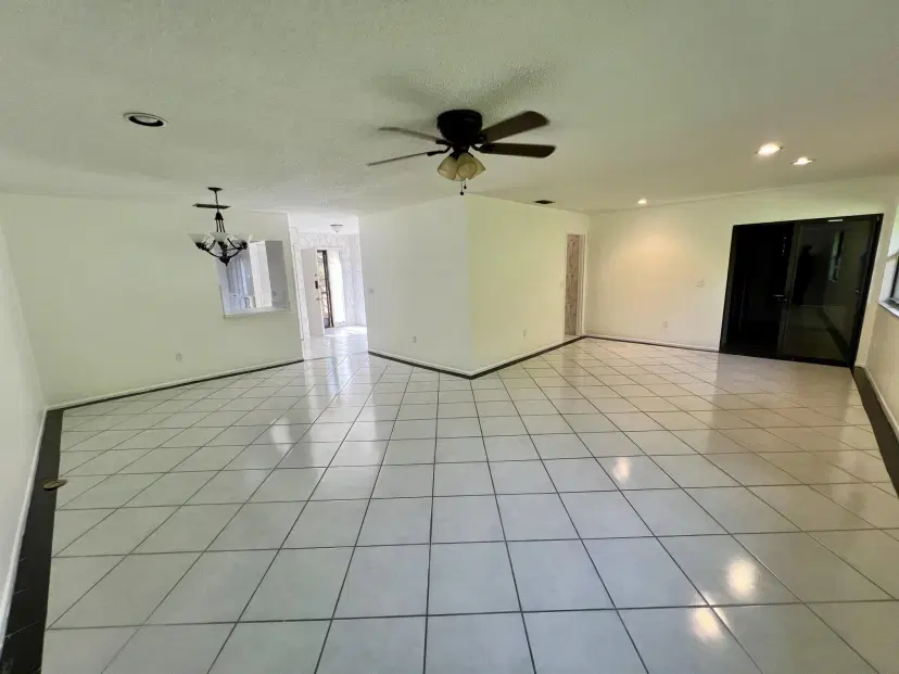 Picture of 215 Thorn Apple Court, Royal Palm Beach FL 33411