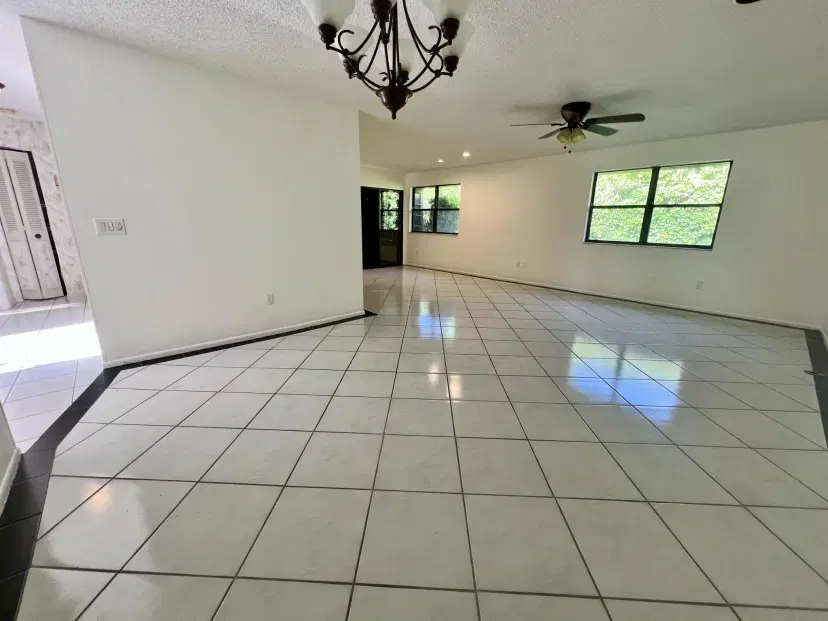 Picture of 215 Thorn Apple Court, Royal Palm Beach FL 33411