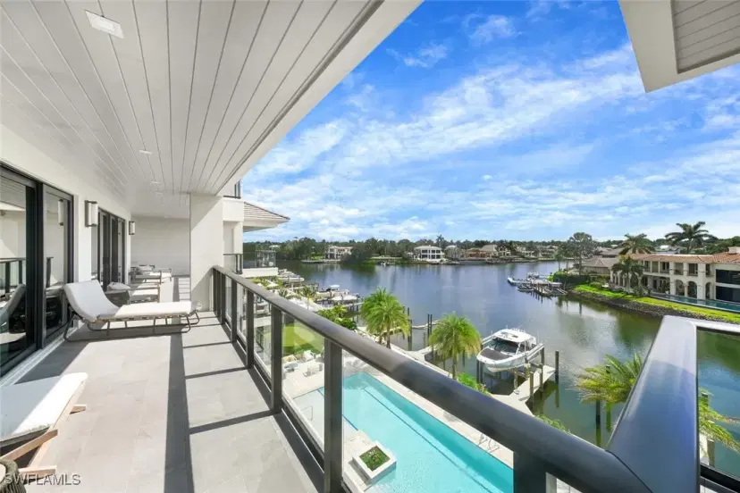 Picture of 1820 Gulf Shore Blvd N 402/403, Naples FL 34102