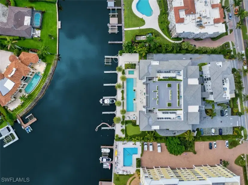 Picture of 1820 Gulf Shore Blvd N 402/403, Naples FL 34102
