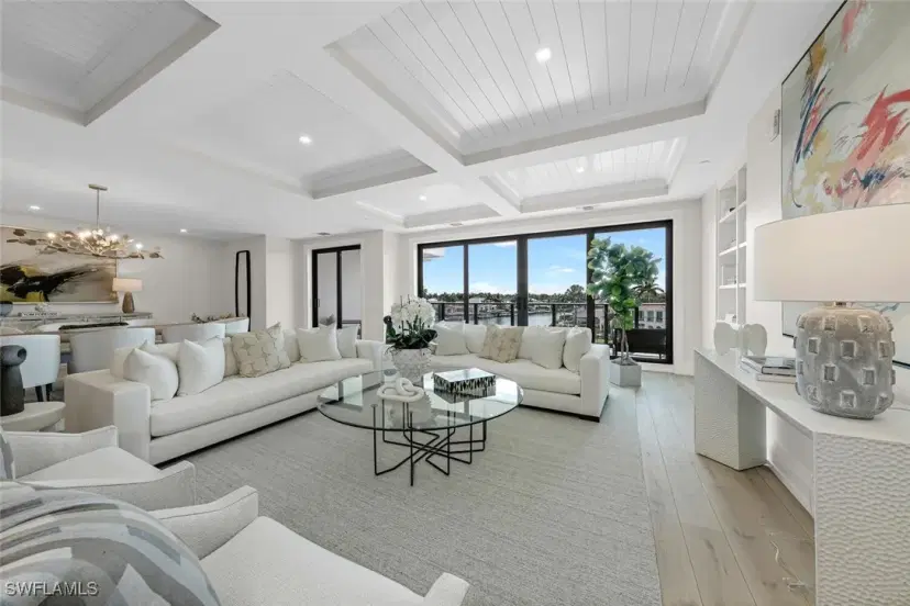 Picture of 1820 Gulf Shore Blvd N 402/403, Naples FL 34102