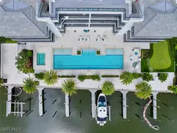 Picture of 1820 Gulf Shore Blvd N 402/403, Naples, FL 34102