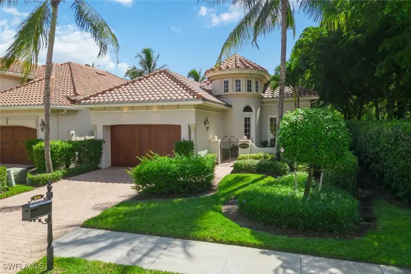 Picture of 8936 Cherry Oaks Trl, Naples FL 34114