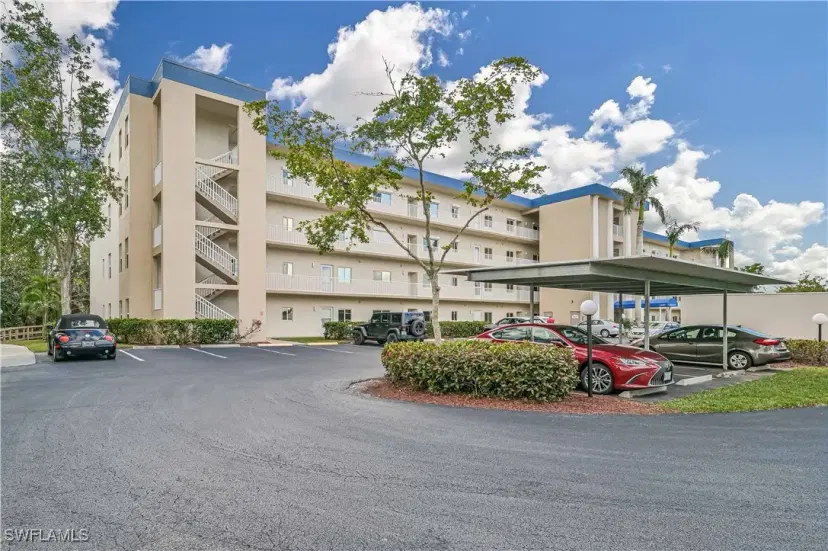 Picture of 14801 Park Lake Dr 310, Fort Myers FL 33919