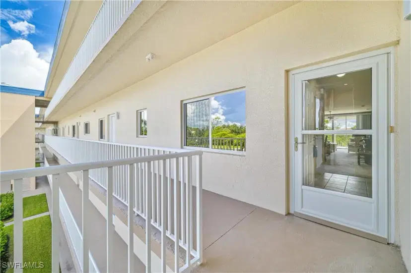 Picture of 14801 Park Lake Dr 310, Fort Myers FL 33919