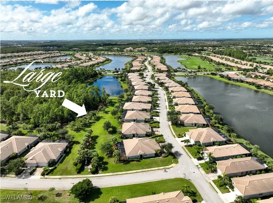 Picture of 10461 Materita Dr, Fort Myers, FL 33913