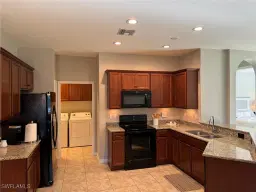 Picture of 10461 Materita Dr, Fort Myers, FL 33913
