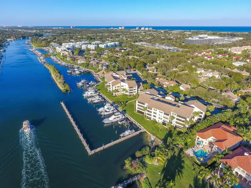 Picture of 311 Oak Harbour Drive 311, Juno Beach FL 33408