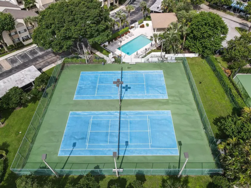 Picture of 311 Oak Harbour Drive 311, Juno Beach FL 33408