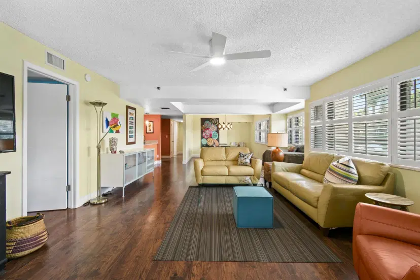 Picture of 311 Oak Harbour Drive 311, Juno Beach FL 33408