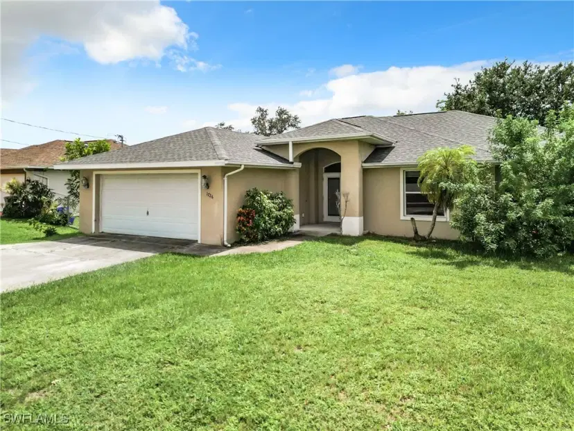 Picture of 1726 Trafalgar Pkwy, Cape Coral FL 33991