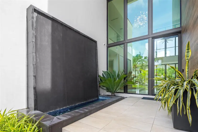 Picture of 432 Coconut Isle Dr, Fort Lauderdale FL 33301