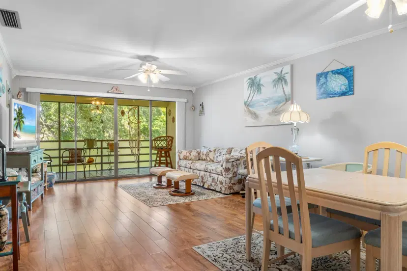 Picture of 400 18Th Street P-5, Vero Beach FL 32960