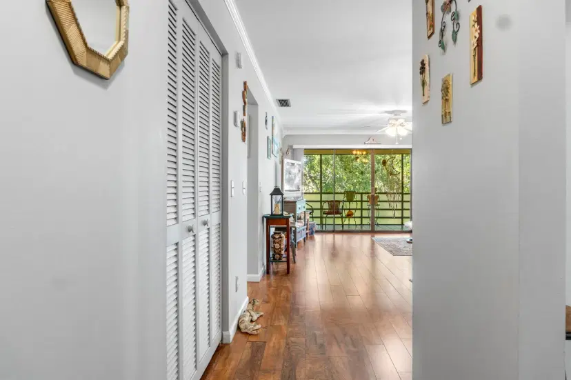 Picture of 400 18Th Street P-5, Vero Beach FL 32960