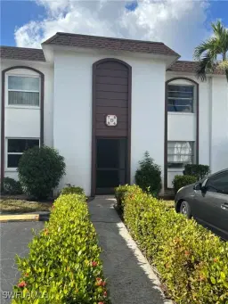 Picture of 2828 Jackson St D-8, Fort Myers, FL 33901
