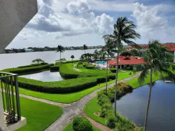 Picture of 7030 Half Moon Circle 515, Hypoluxo, FL 33462