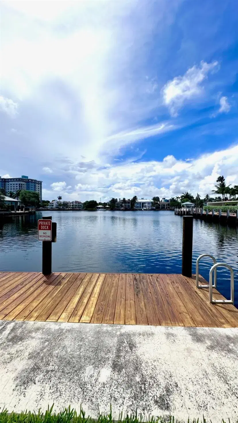 Picture of 414 Seasage Drive 3, Delray Beach FL 33483