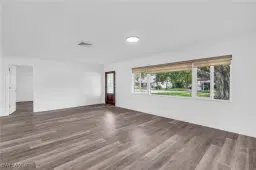 Picture of 55 Aqua Ln, North Fort Myers, FL 33903