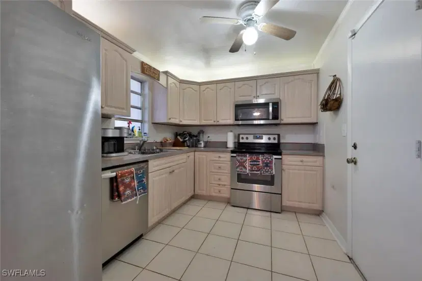 Picture of 1288 Hernando St, Naples FL 34103