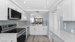 Picture of 2777 W Gulf Dr 104, Sanibel, FL 33957