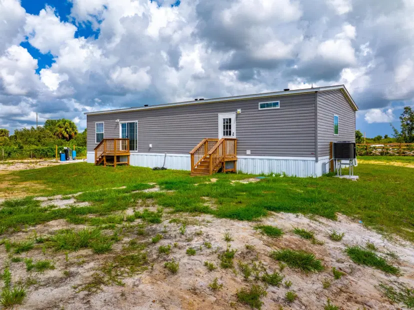 Picture of 18610 NW 270Th Street, Okeechobee FL 34972