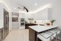 Picture of 173 Colonade Cir 1401, Naples, FL 34103