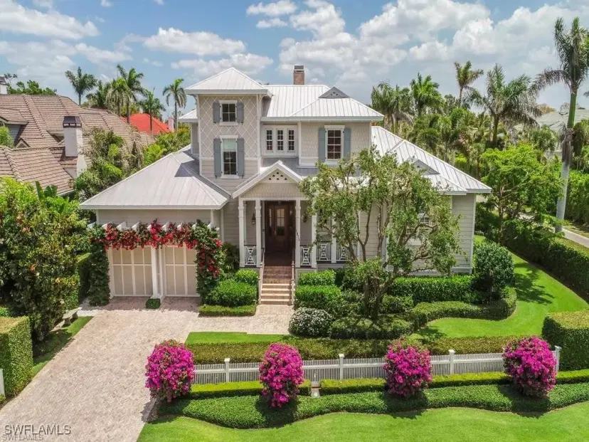 Picture of 1975 Gulf Shore Blvd S, Naples FL 34102