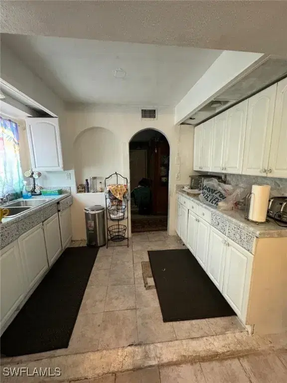 Picture of 27556 Nevada St, Bonita Springs FL 34135