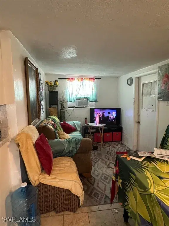 Picture of 27556 Nevada St, Bonita Springs FL 34135