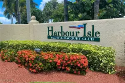 Picture of 15100 Ports Of Iona Dr W, Fort Myers, FL 33908