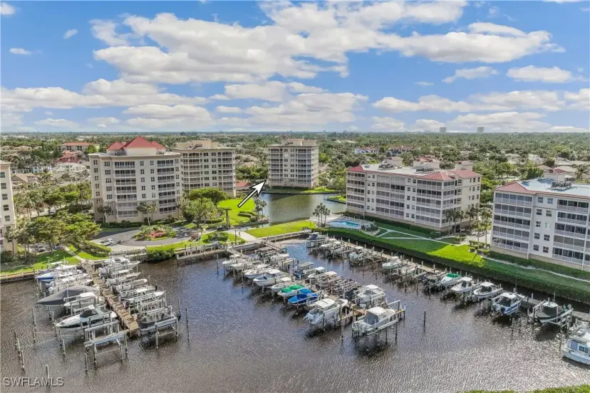 Picture of 15160 Harbour Isle Dr 202, Fort Myers FL 33908